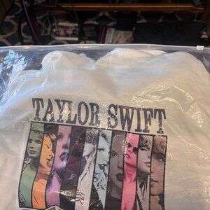Taylor Swift sweatshirt